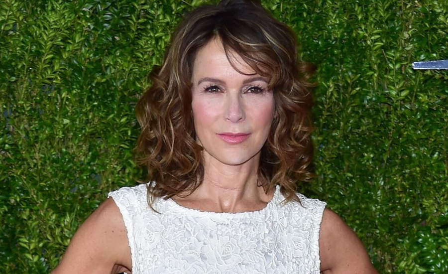 jennifer grey net worth